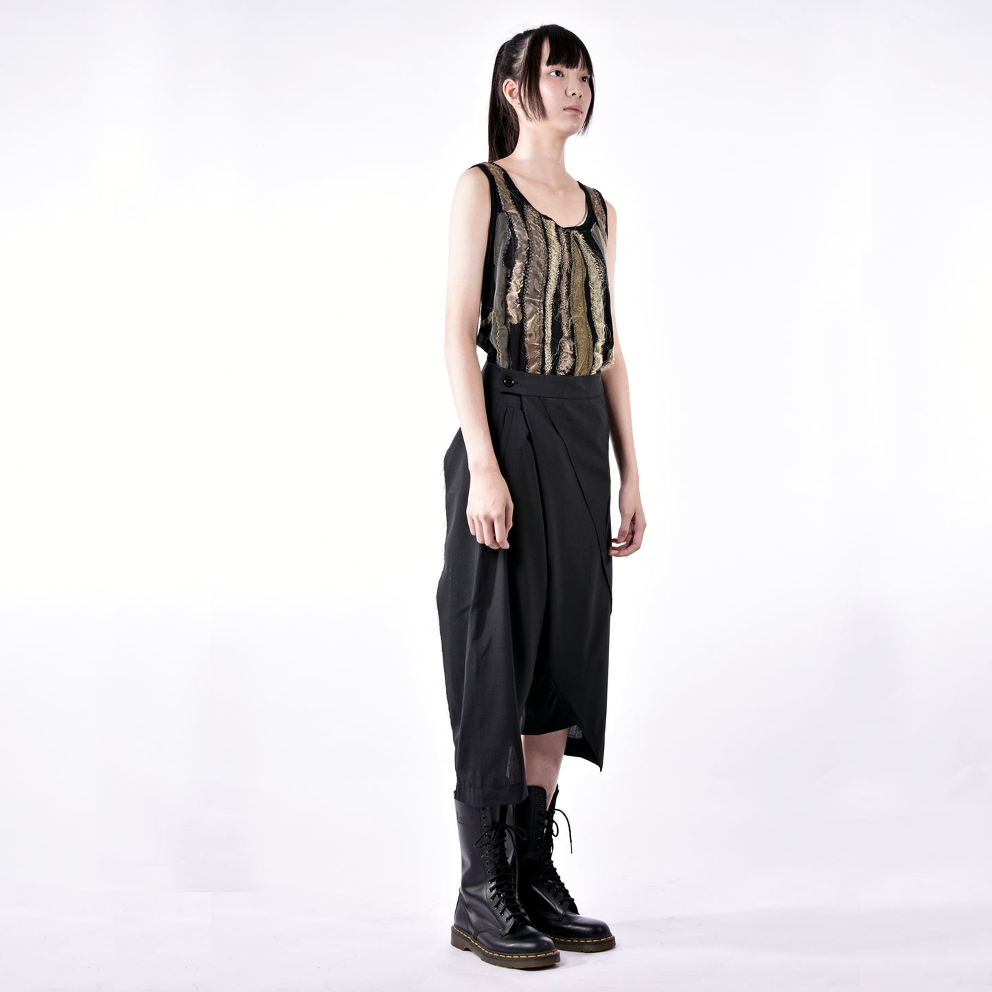 Trousers - Asymmetric Fold