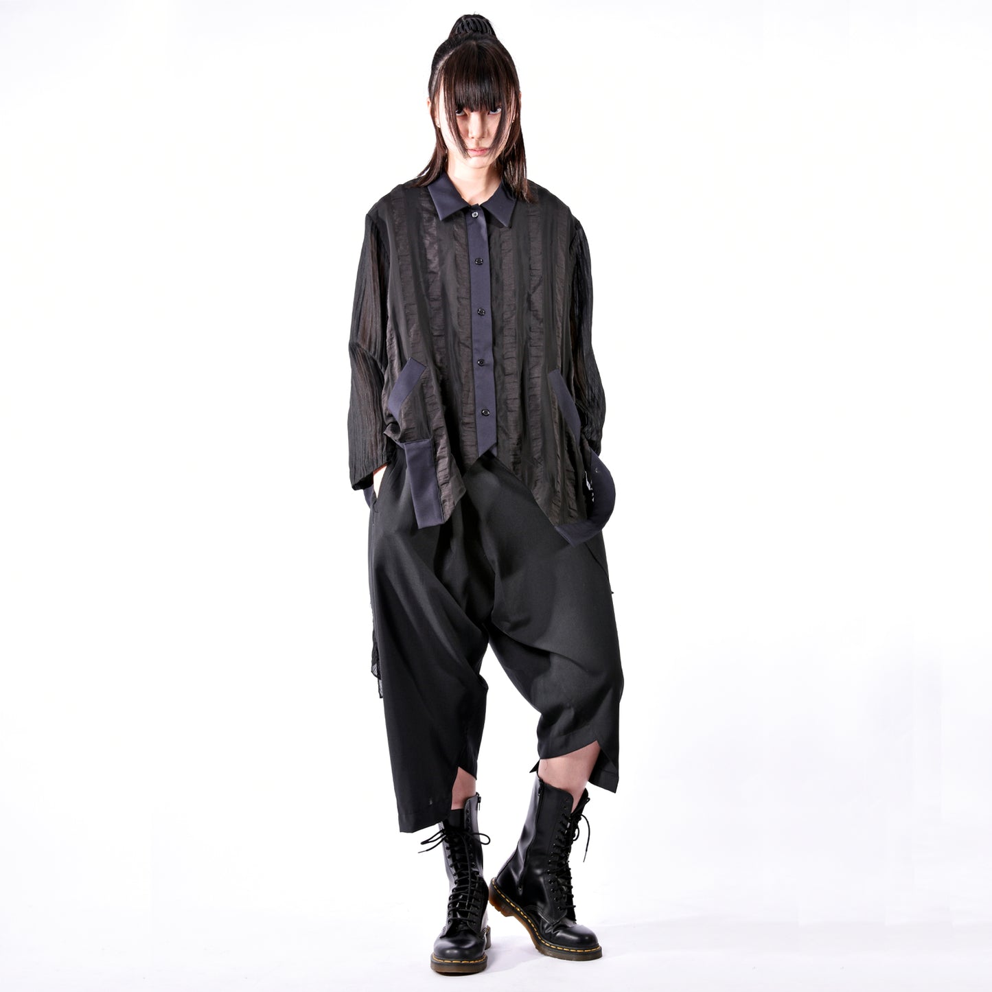 Trousers - Asymmetric Fold