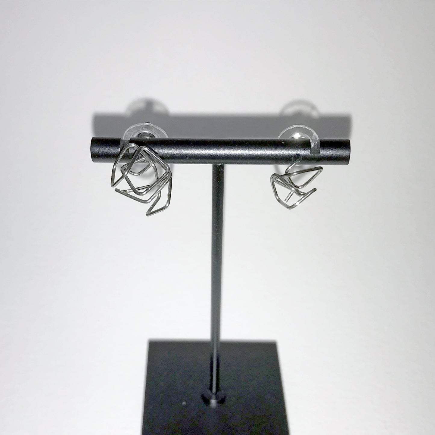 Wire Ear Ring - phenotypsetter, fashion designer label, unisex, women, accessories