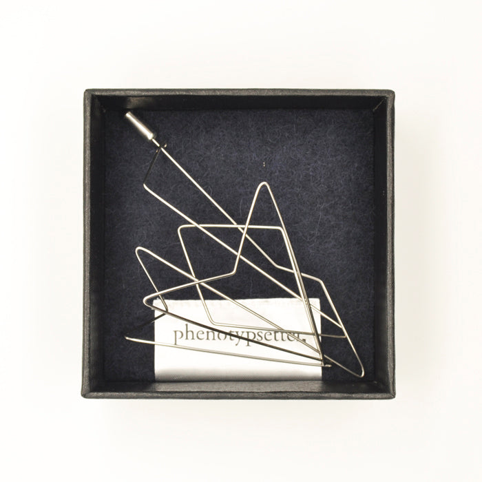 Wire Brooch Pin – Arrow Tenny Lo